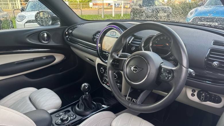 MINI Clubman 1.5 Cooper Exclusive 6dr Auto [Comfort/Nav+ Pack] Petrol Estate